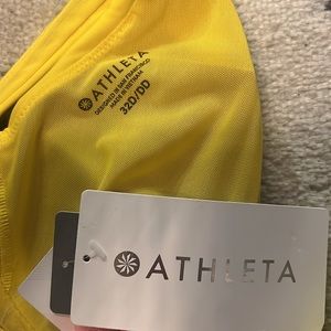 Athleta | Bra Cup Plunge Bikini Top 32D/DD Underwire Padded UPF